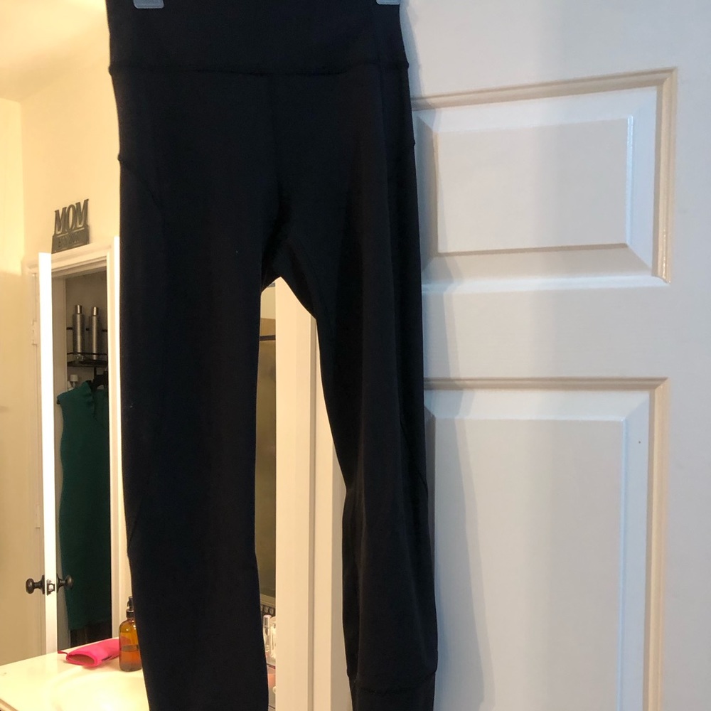 Lululemon leggings size 6 black full length